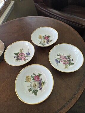 Kaiser Porzellan Bavaria Germany Floral Berry Bowls